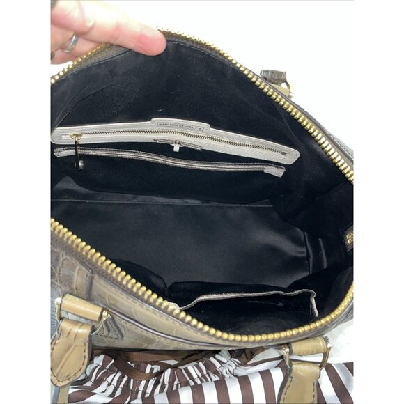 Henri Bendel New York Alligator Embossed Large Leather Handbag With Dust Bag - Picture 8 of 16